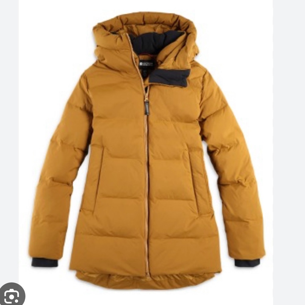 Outdoor Research women’s Coze Down Coat, size small